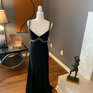 NWT JS Boutique Black Sequin long cocktail gown